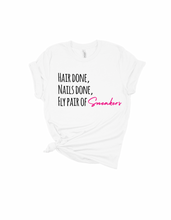 Load image into Gallery viewer, Pretty Girl Sneakers Premium Tee (White)
