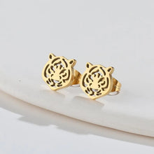 Load image into Gallery viewer, Tiger Stud Earrings
